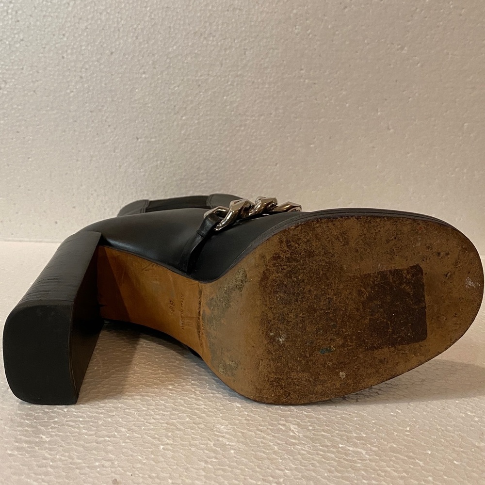Givenchy Chain Chelsea Boot - Picture 8 of 16